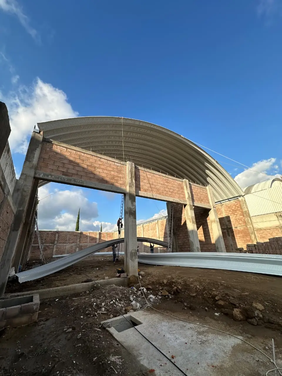 Proyecto de arcotecho ARCOSUM